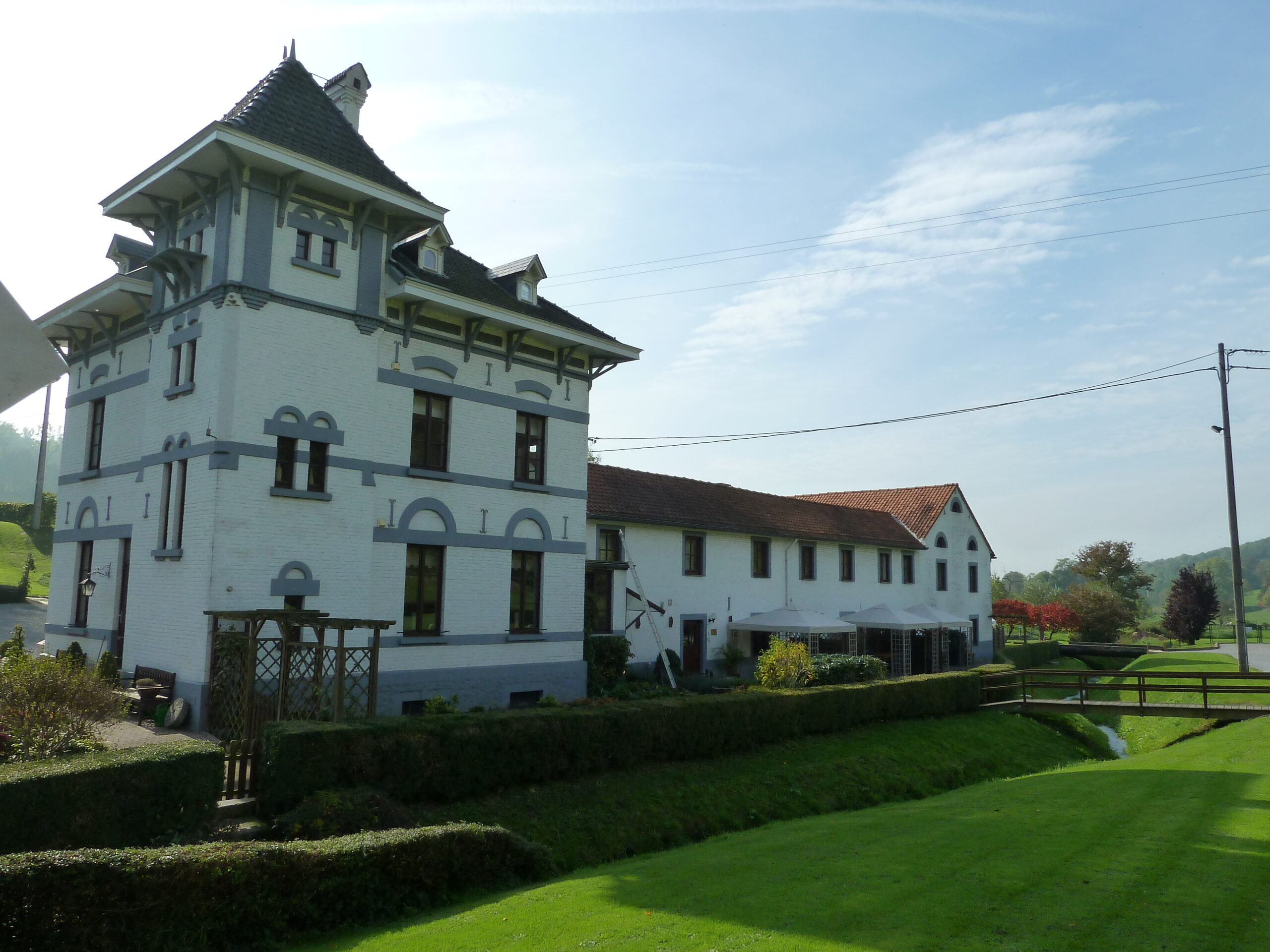 Zijaanzicht Molenhoeve